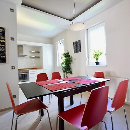 Standard Apartment By Hi5 - Close To Buda Castle Budapest Luaran gambar