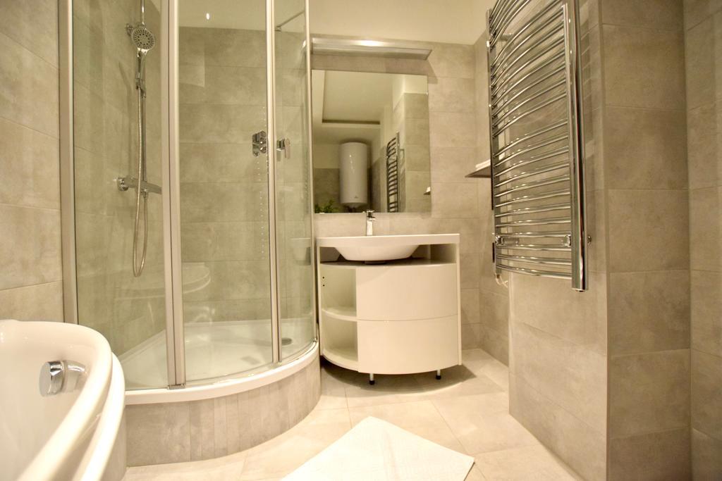 Standard Apartment By Hi5 - Close To Buda Castle Budapest Luaran gambar