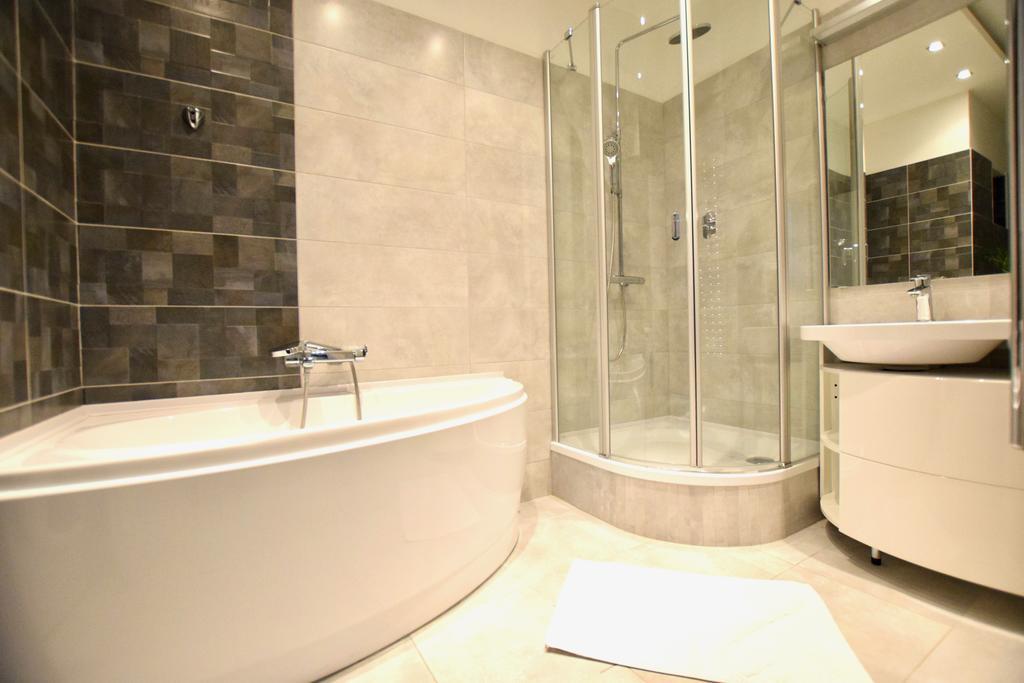 Standard Apartment By Hi5 - Close To Buda Castle Budapest Luaran gambar