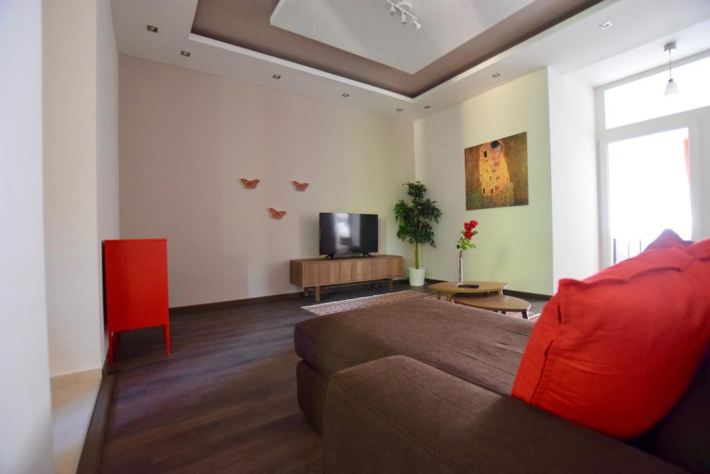 Standard Apartment By Hi5 - Close To Buda Castle Budapest Luaran gambar